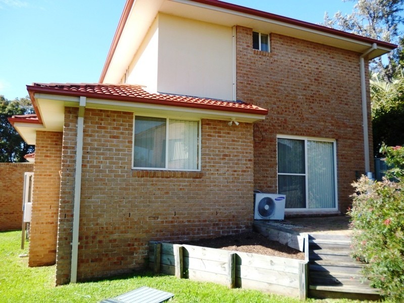 1/3 Oak Circuit, Raymond Terrace NSW 2324