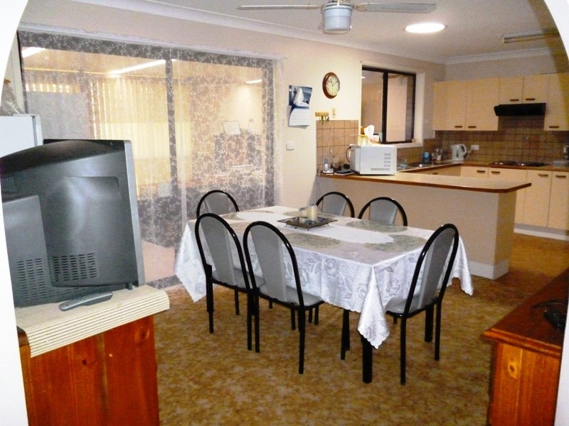 5 Furracabad Close, Raymond Terrace NSW 2324