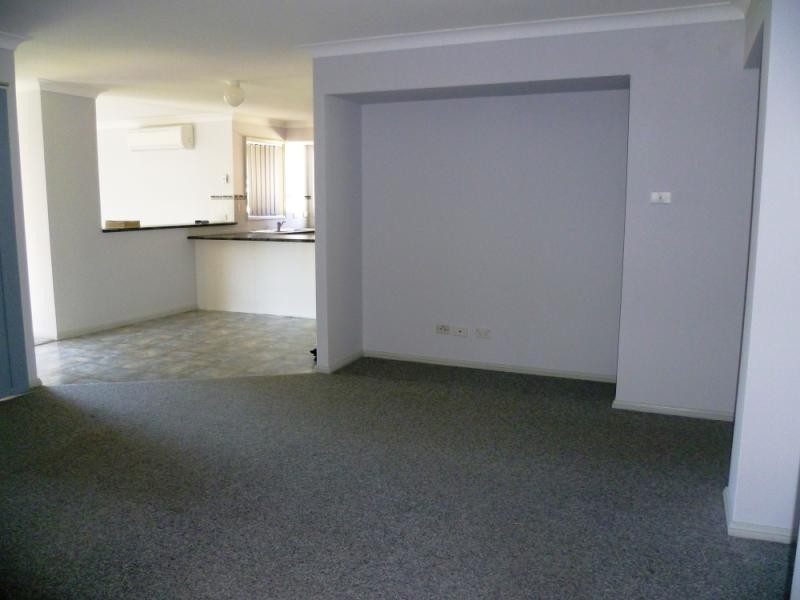 5 CARLISLE AVENUE, Karuah NSW 2324