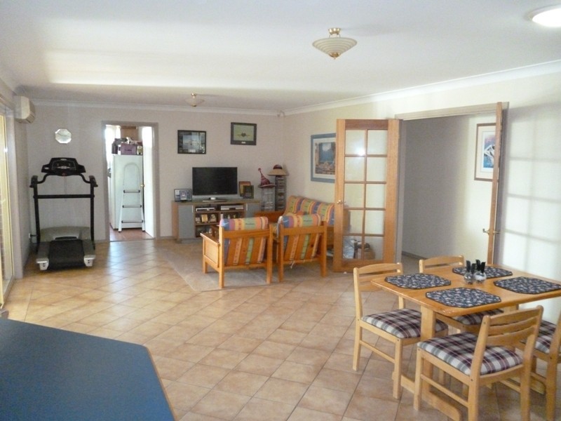 70 Beaton Avenue, Raymond Terrace NSW 2324