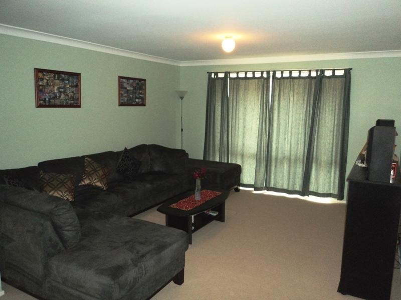 6 LEIGH PLACE, Raymond Terrace NSW 2324