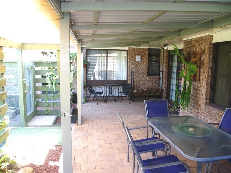 8 Greenslopes Drive, Raymond Terrace NSW 2324