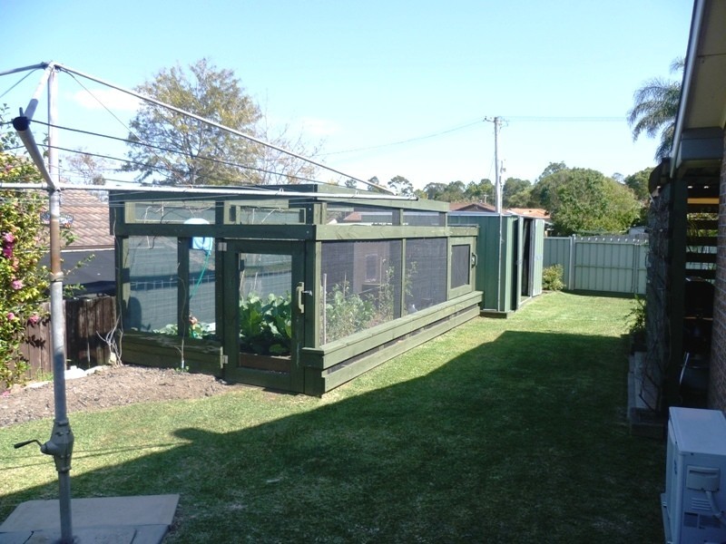 8 Greenslopes Drive, Raymond Terrace NSW 2324