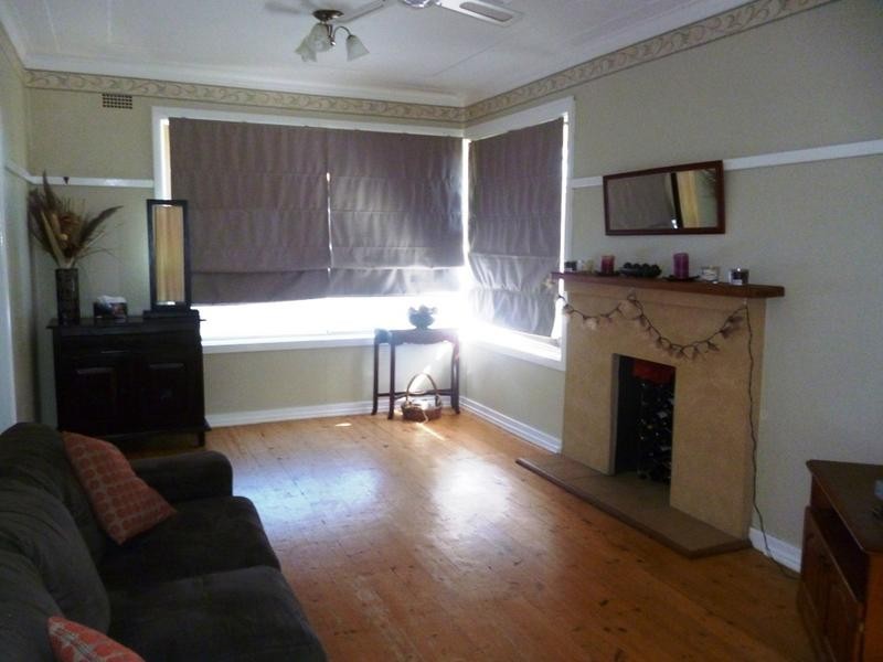 3 Kent Street, Raymond Terrace NSW 2324