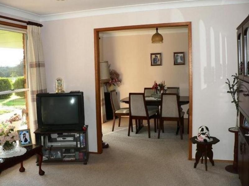 180 FORDS ROAD, Clarence Town NSW 2321