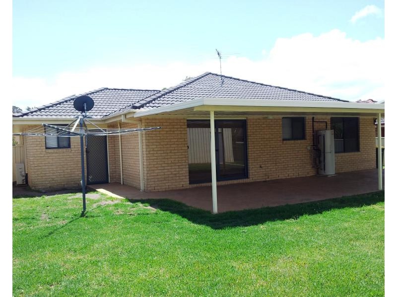 34 GWEN PARADE, Raymond Terrace NSW 2324