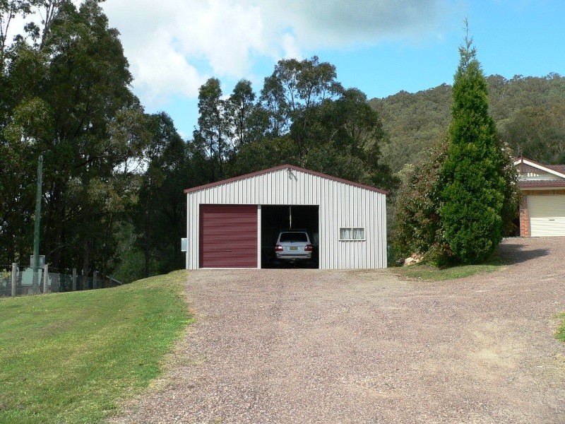 6 Timber Tops Road, Glen Oak NSW 2320