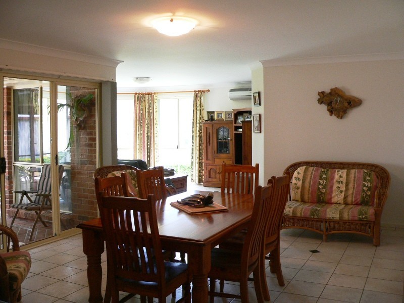 6 Timber Tops Road, Glen Oak NSW 2320