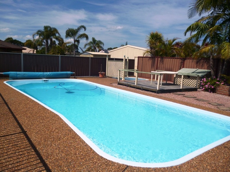 25 Benjamin Lee Drive, Raymond Terrace NSW 2324