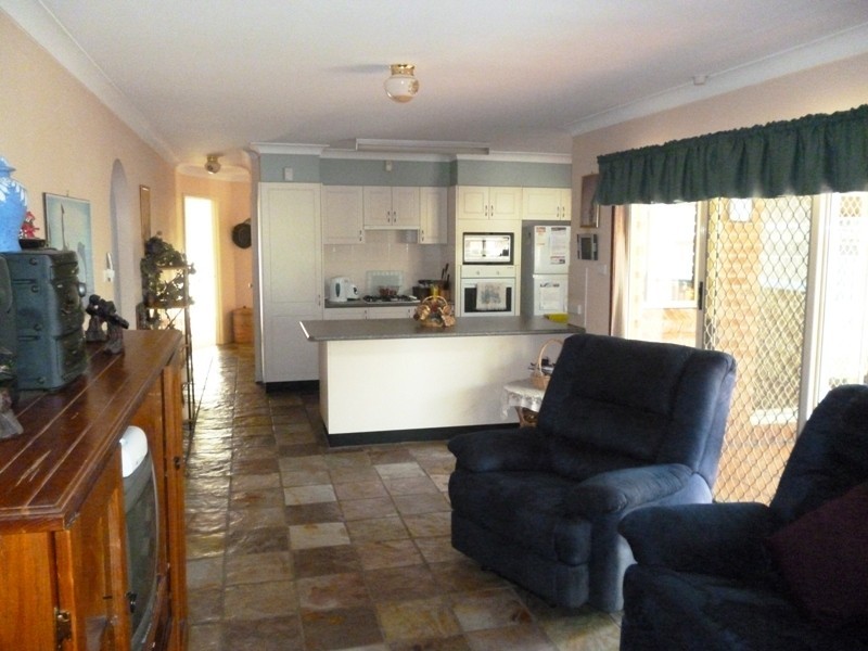 25 Benjamin Lee Drive, Raymond Terrace NSW 2324