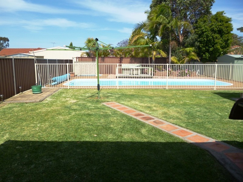 25 Benjamin Lee Drive, Raymond Terrace NSW 2324