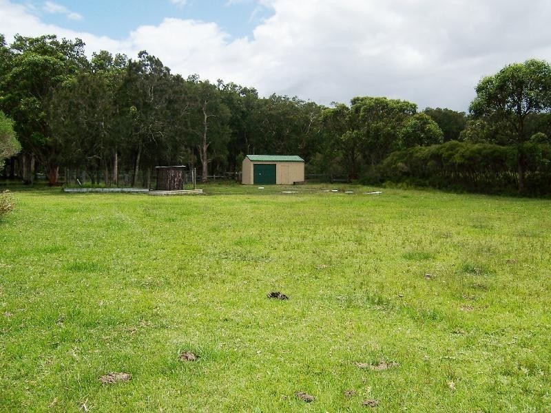 12 SANSOM ROAD, Williamtown NSW 2318