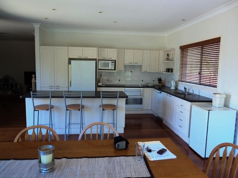 16 NAGLE STREET, Fern Bay NSW 2295