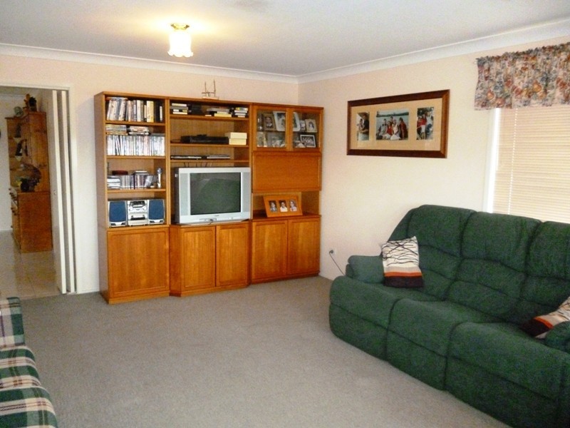 64 Beaton Avenue, Raymond Terrace NSW 2324