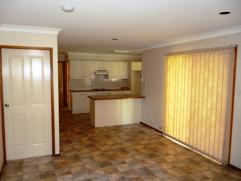 17 Cederwood Crescent, Raymond Terrace NSW 2324