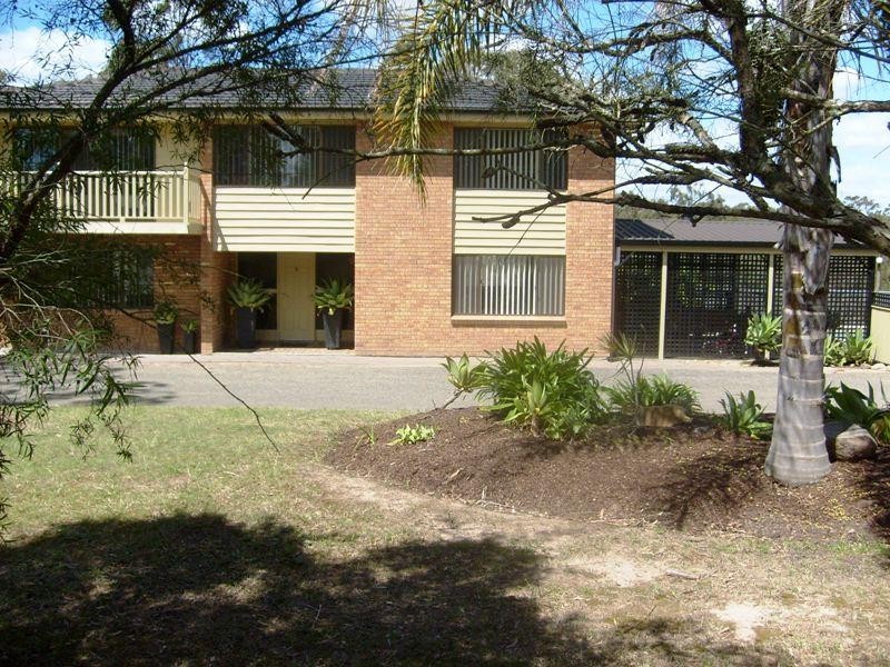9 Holmwood Road, Seaham NSW 2324