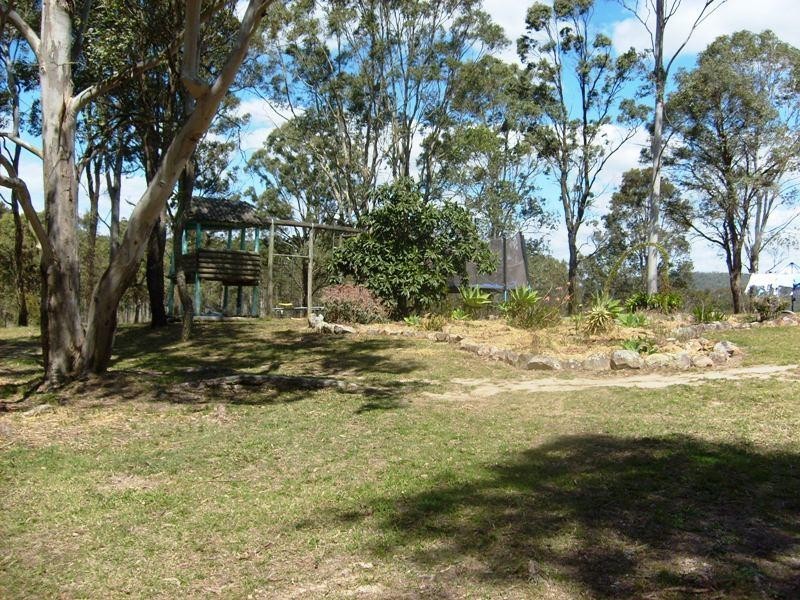 9 Holmwood Road, Seaham NSW 2324