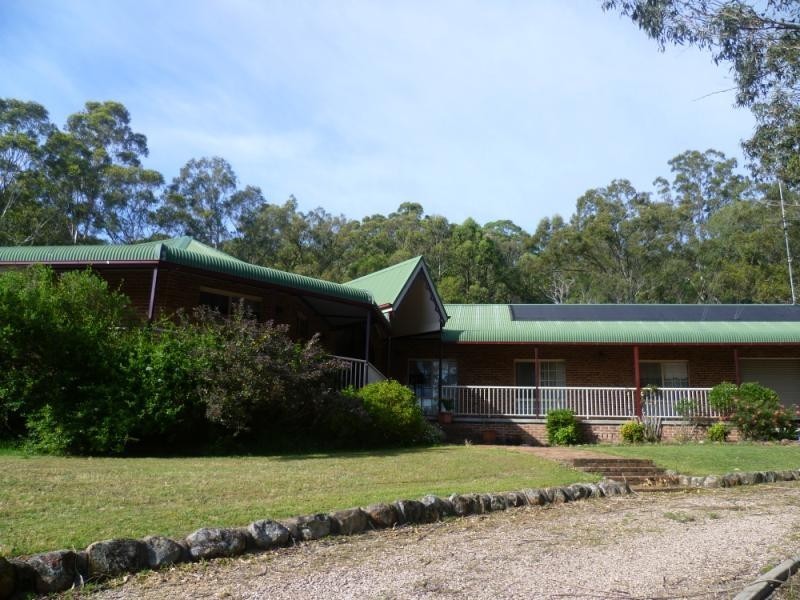 10 TIMBER TOPS ROAD, Glen Oak NSW 2320