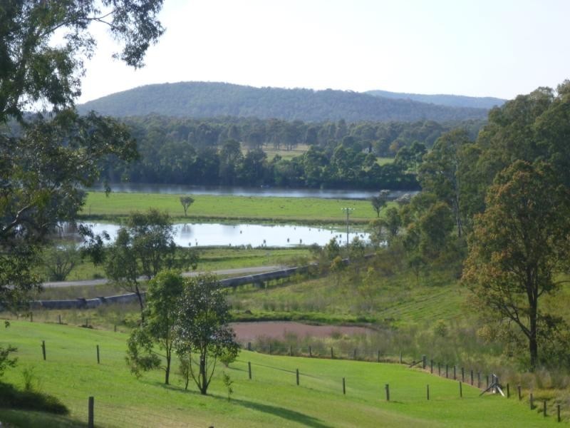 10 TIMBER TOPS ROAD, Glen Oak NSW 2320