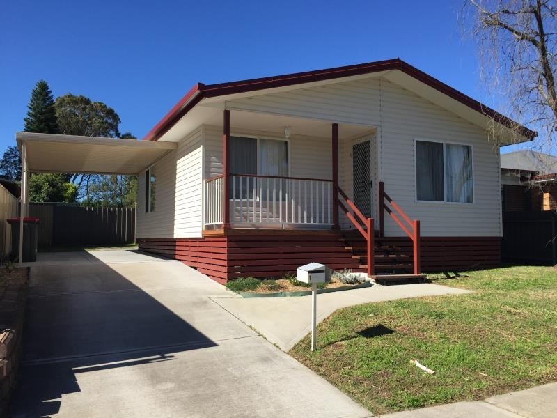 1 CLOSEBOURNE WAY, Raymond Terrace NSW 2324
