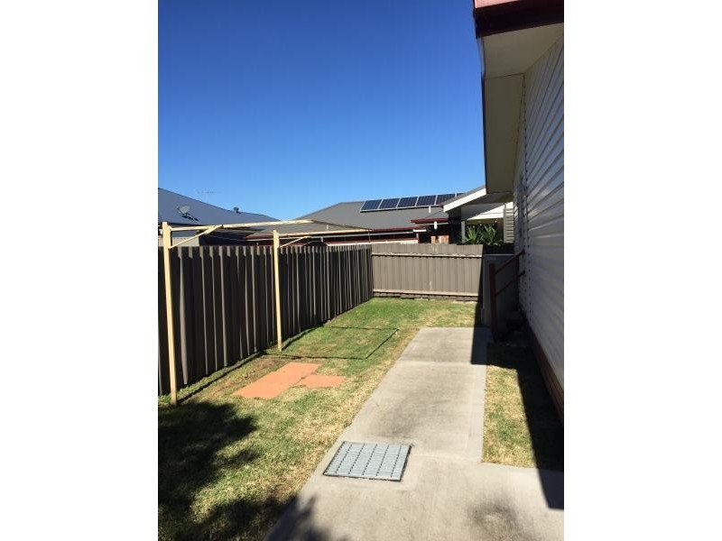 1 CLOSEBOURNE WAY, Raymond Terrace NSW 2324