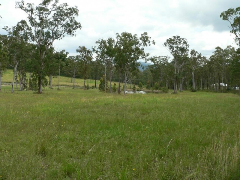 279 Lowes Lane, Booral NSW 2425