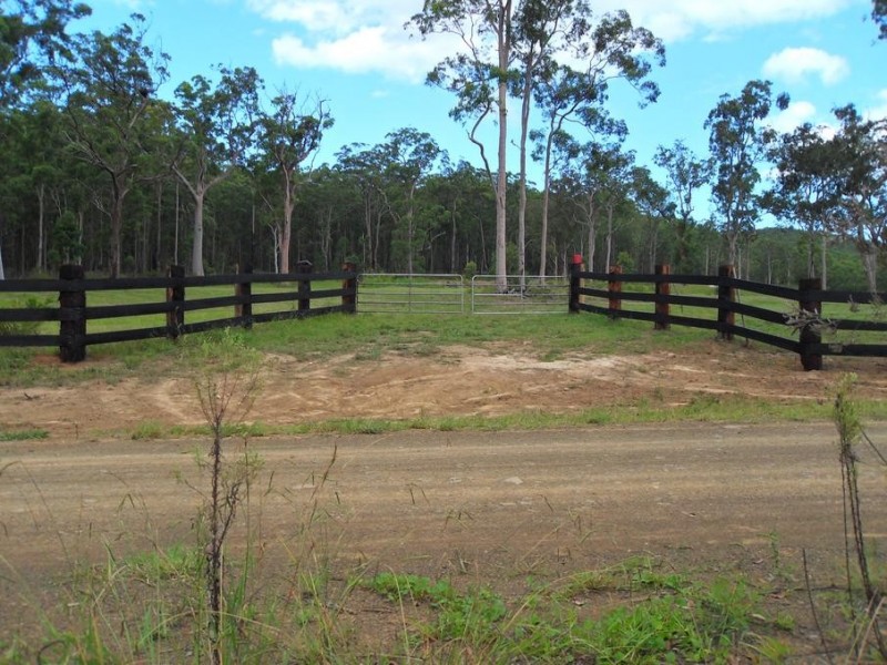 279 Lowes Lane, Booral NSW 2425