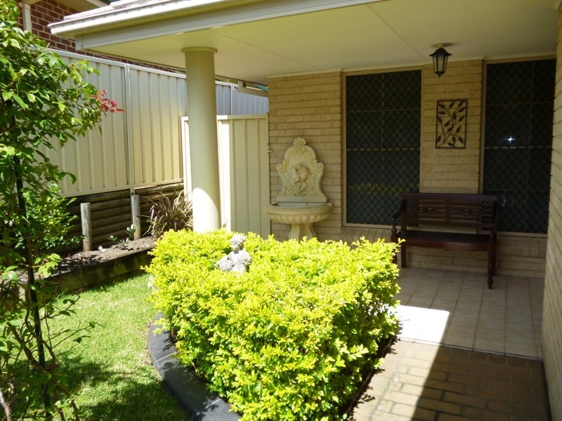 2 Bennett Place, Raymond Terrace NSW 2324