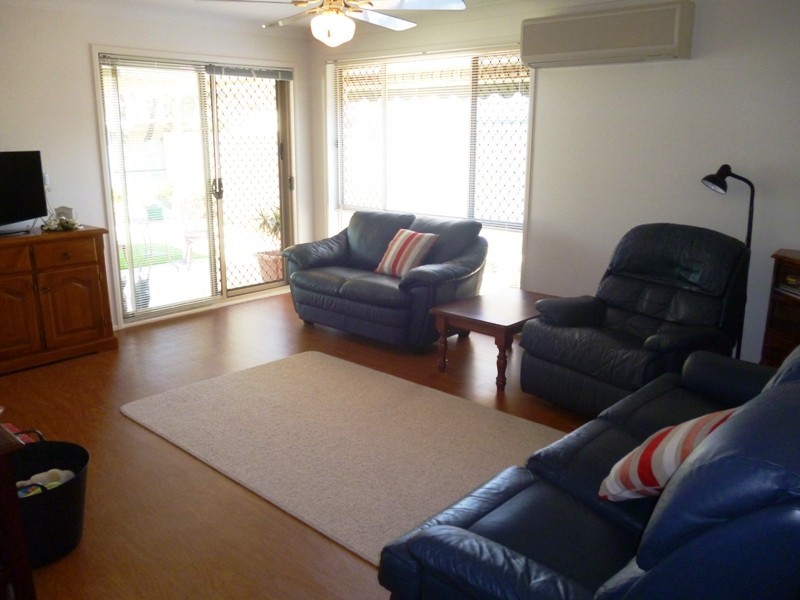 2 Bennett Place, Raymond Terrace NSW 2324