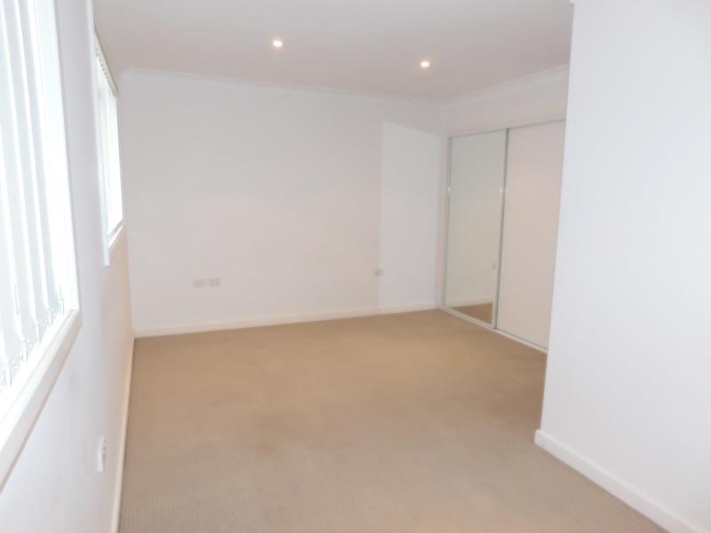 34 QUEEN STREET, Stockton NSW 2295