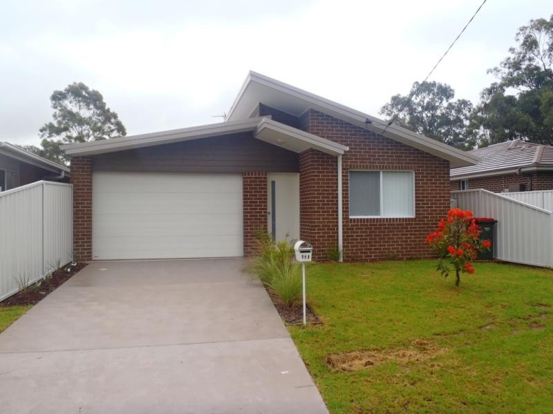 1/1 EARL GREY CRESCENT, Raymond Terrace NSW 2324
