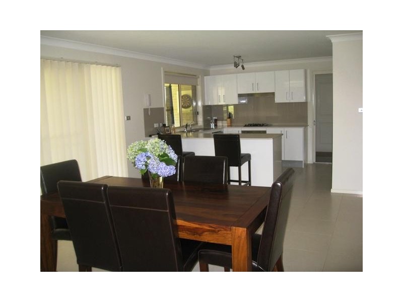 51 Lowe, Clarence Town NSW 2321