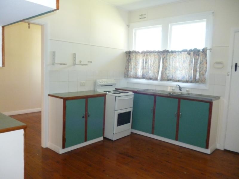 4 RIVERVIEW PLACE, Raymond Terrace NSW 2324