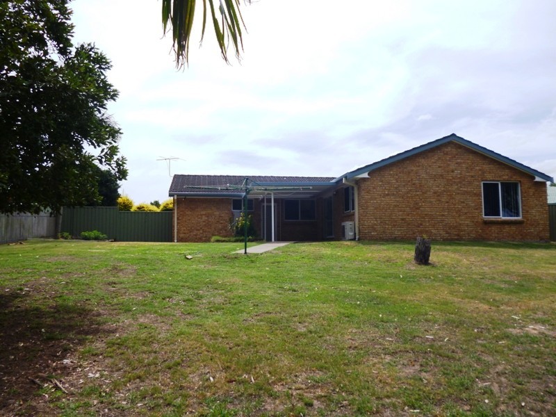 6 Barrington Place, Raymond Terrace NSW 2324