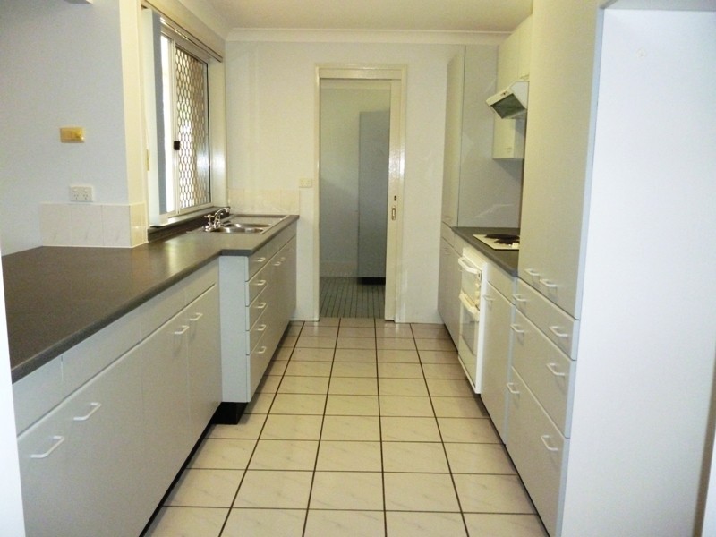 6 Barrington Place, Raymond Terrace NSW 2324