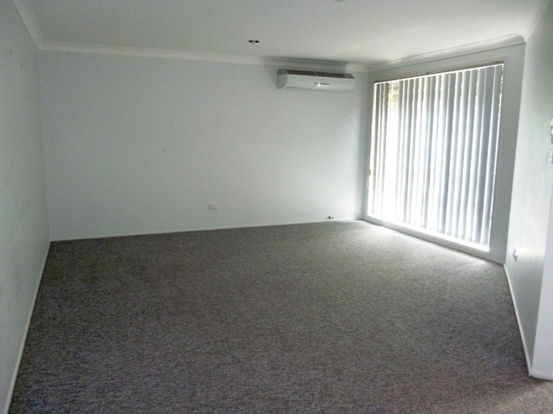 6 Barrington Place, Raymond Terrace NSW 2324