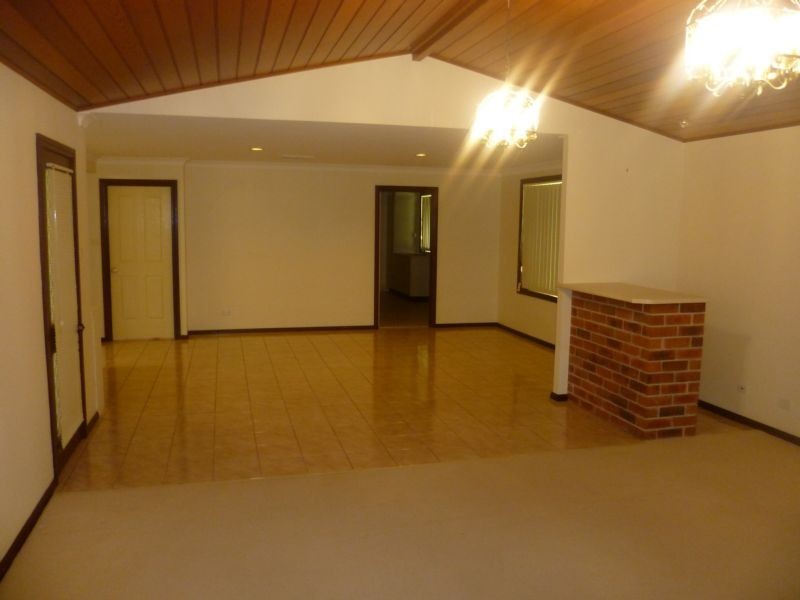 7 Joanne Close, Medowie NSW 2318