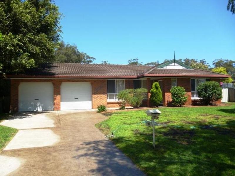 17 CEDERWOOD CRESCENT, Raymond Terrace NSW 2324