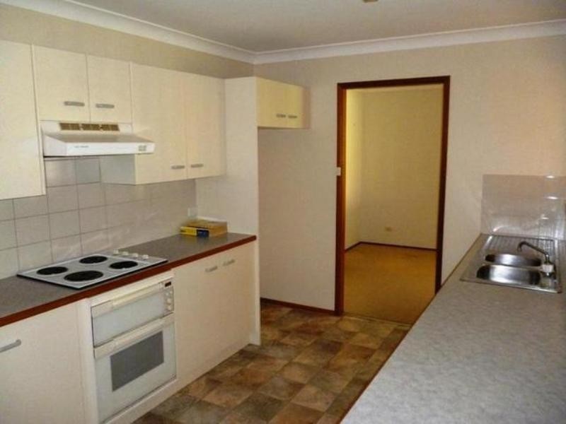 17 CEDERWOOD CRESCENT, Raymond Terrace NSW 2324