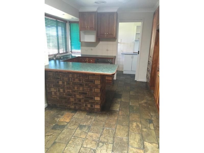 10 LACHLAN STREET, Raymond Terrace NSW 2324
