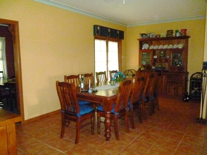 2 Montrose Close, Seaham NSW 2324