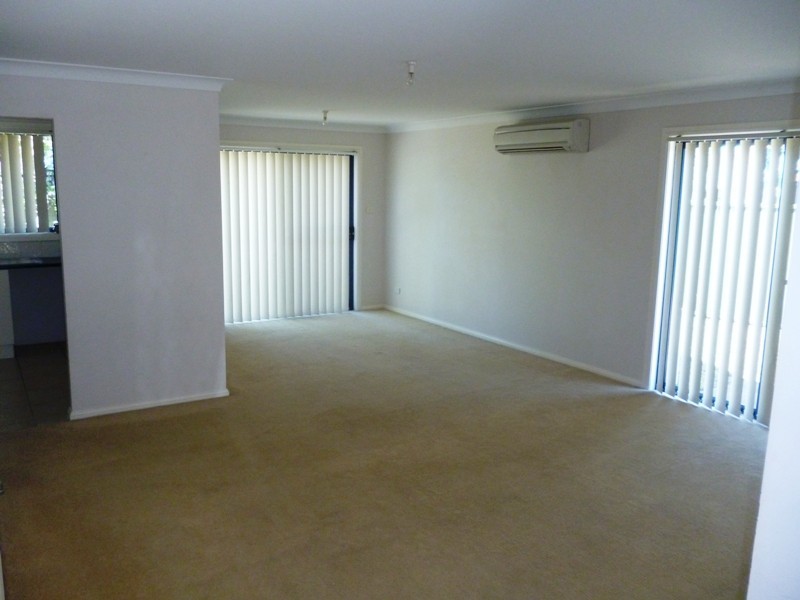 2/18 Oak Circuit, Raymond Terrace NSW 2324