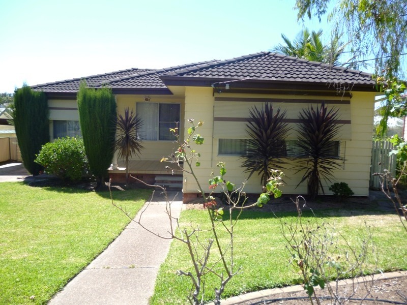 3 Cunningham Close, Raymond Terrace NSW 2324