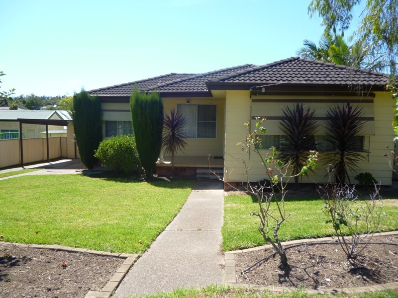 3 Cunningham Close, Raymond Terrace NSW 2324