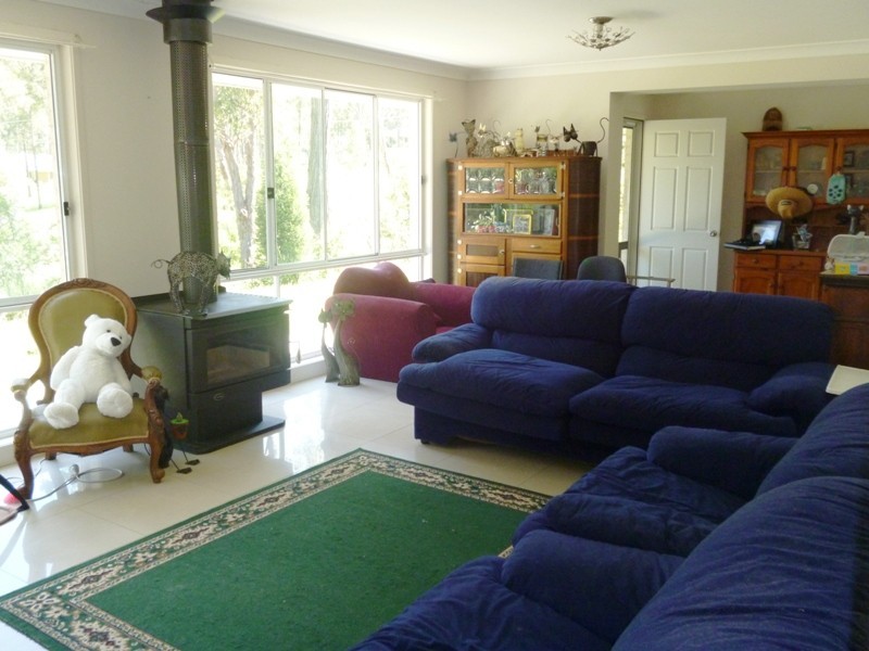 7 Regal Place, Seaham NSW 2324