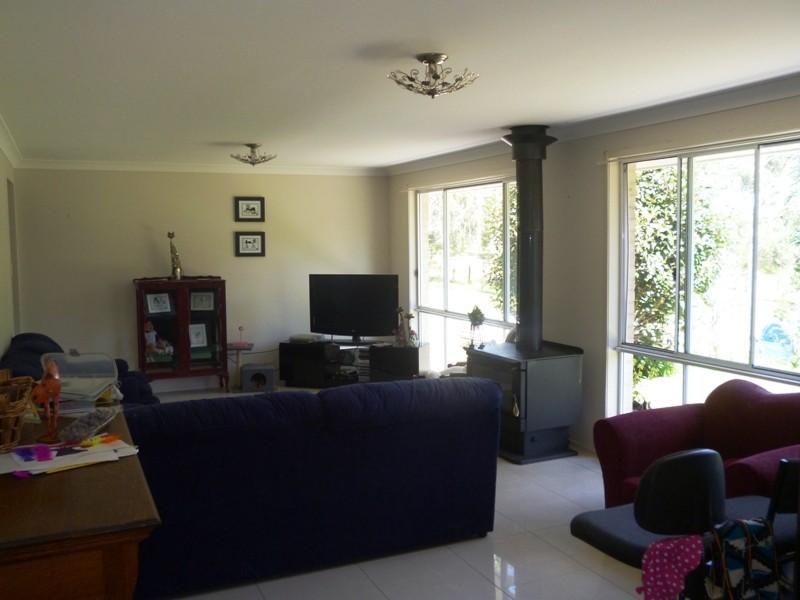 7 Regal Place, Seaham NSW 2324