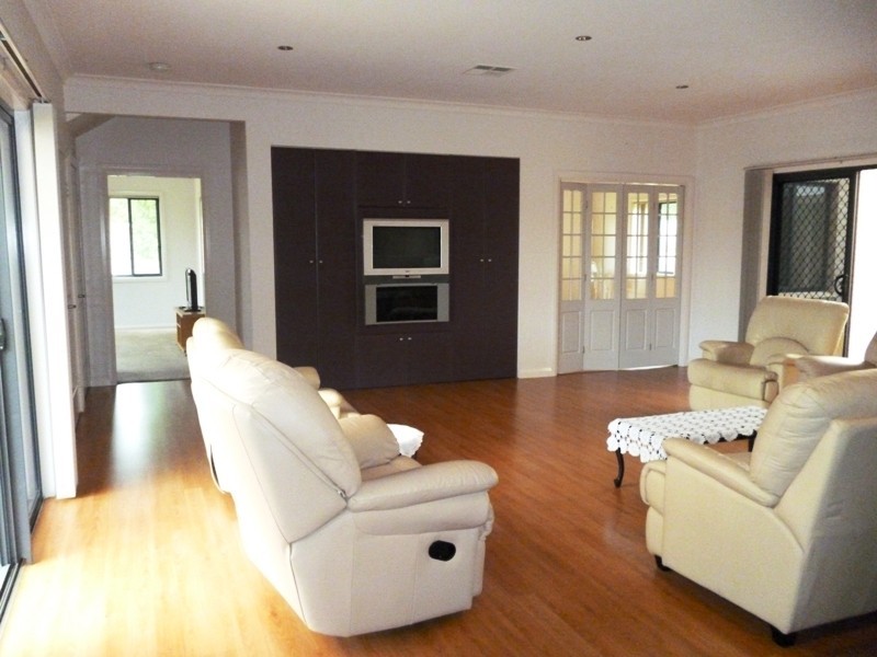 81 South Street, Medowie NSW 2318
