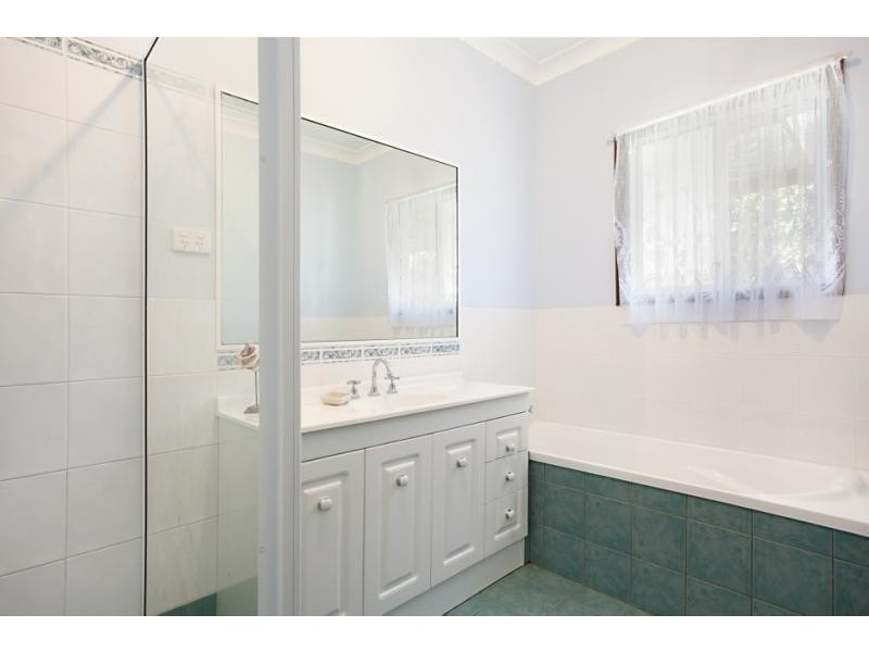 2497 CLARENCETOWN ROAD, Clarence Town NSW 2321