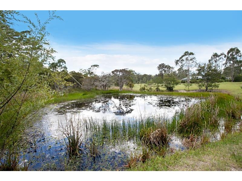 2497 CLARENCETOWN ROAD, Clarence Town NSW 2321