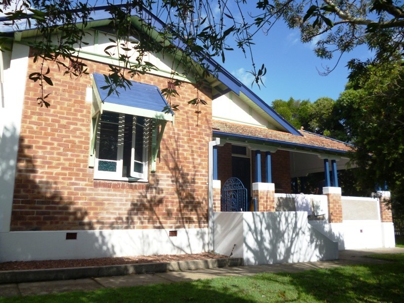 10 Porter Avenue, East Maitland NSW 2323